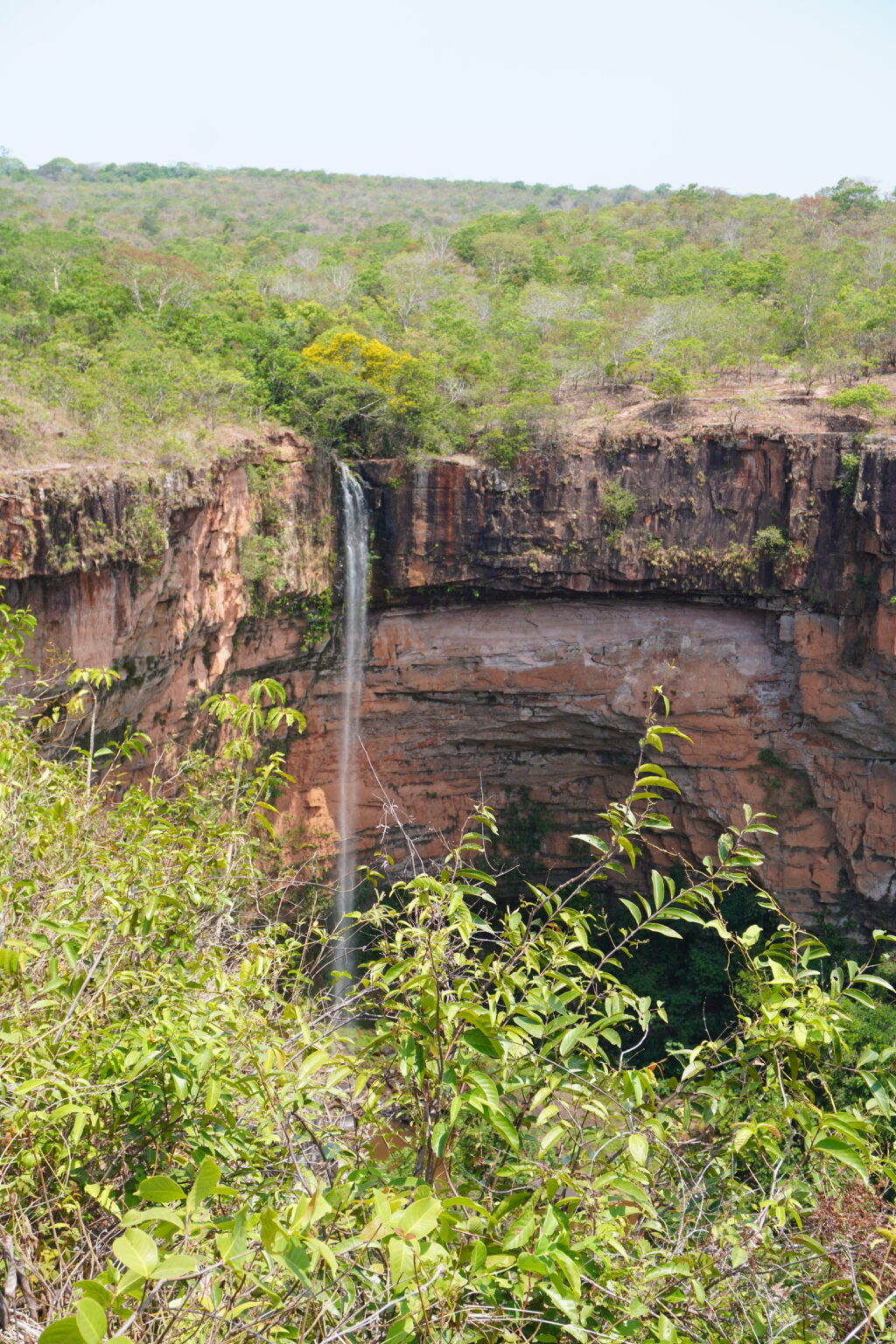 View of Véu da Noiva waterfall at Chapada dos Guimarães.